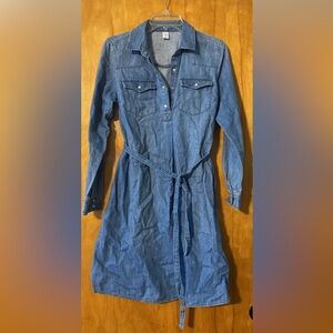 Old Navy Size Small Maternity Dress